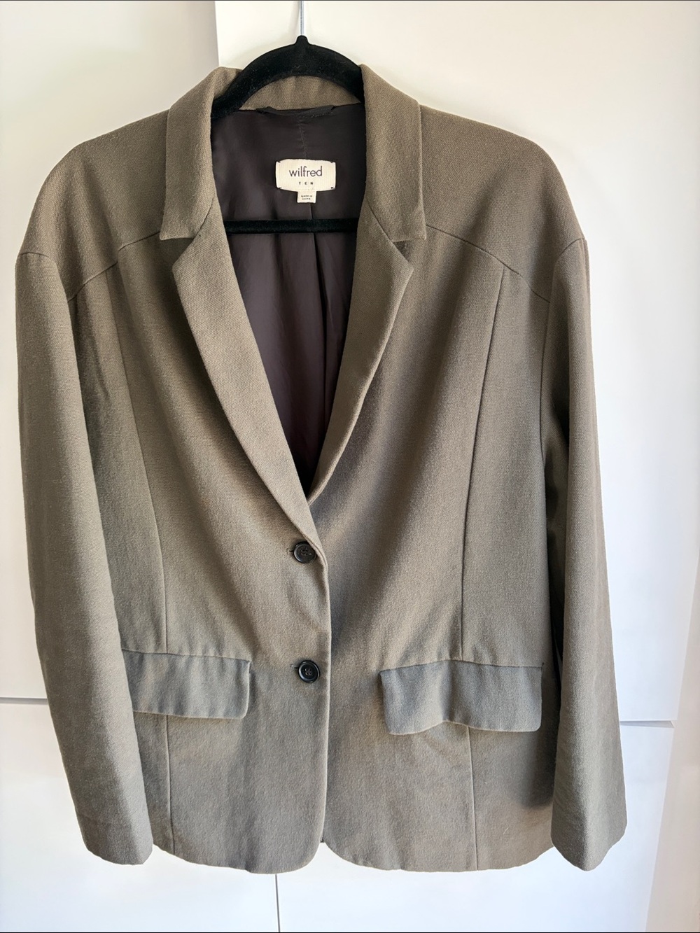 Wilfred khaki loose fitting blazer (sz 10) wool silk cotton blend Aritzia
